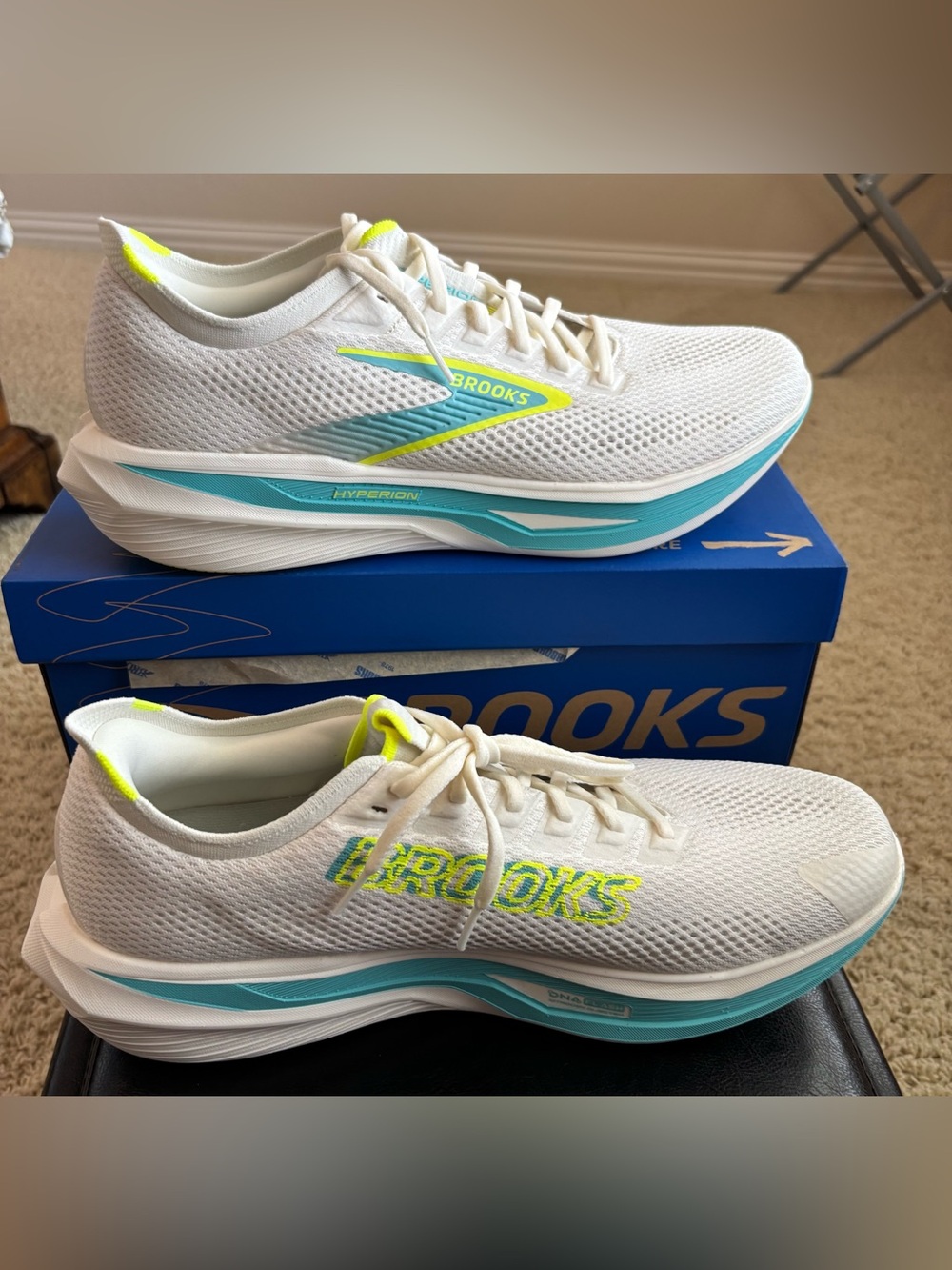 Brooks Hyperion 3